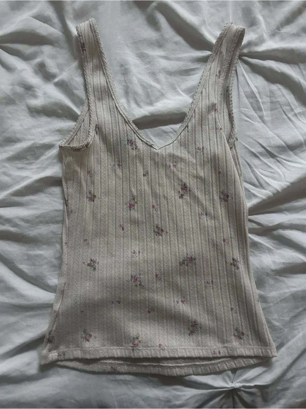 Universal Thread Cream Ribbed Floral Tank Top
